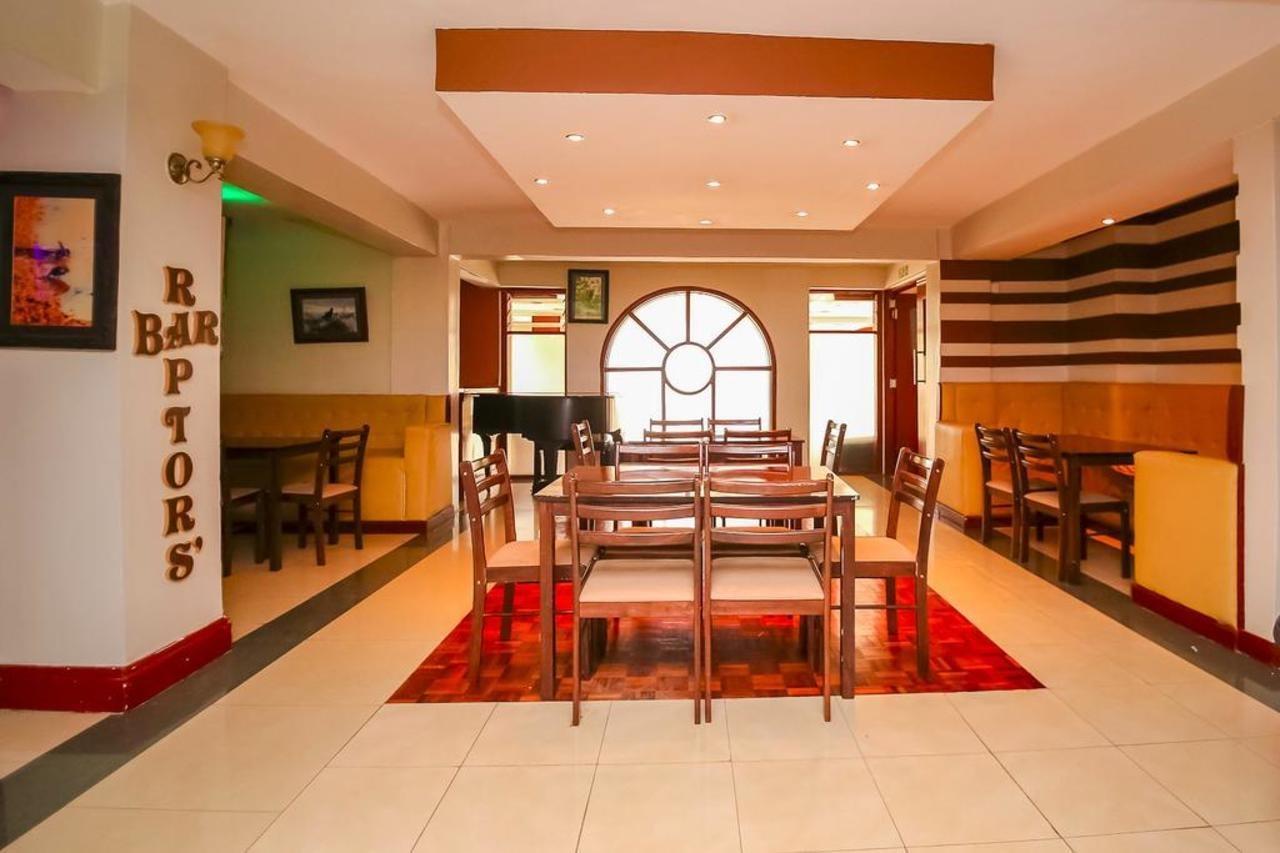 Nairobi Upperhill Hotel Екстер'єр фото