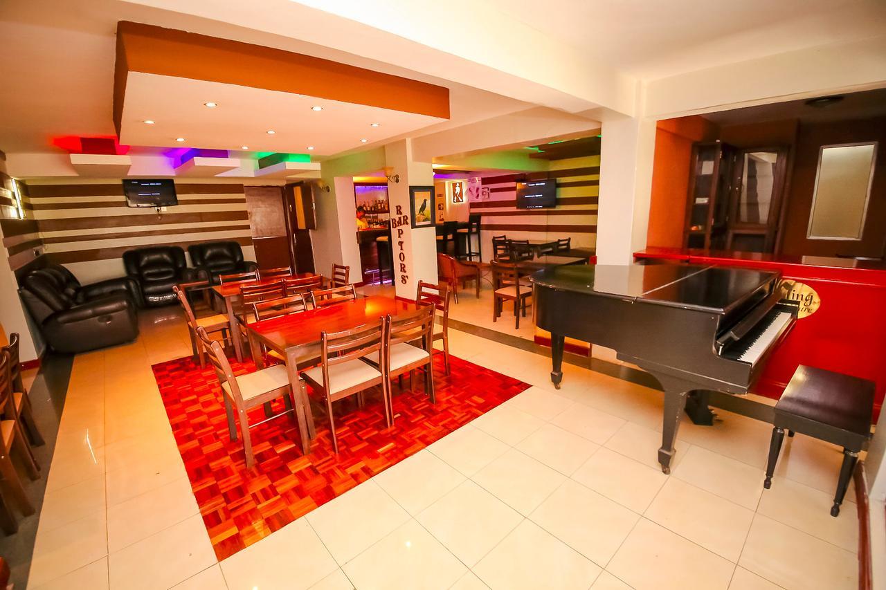 Nairobi Upperhill Hotel Екстер'єр фото