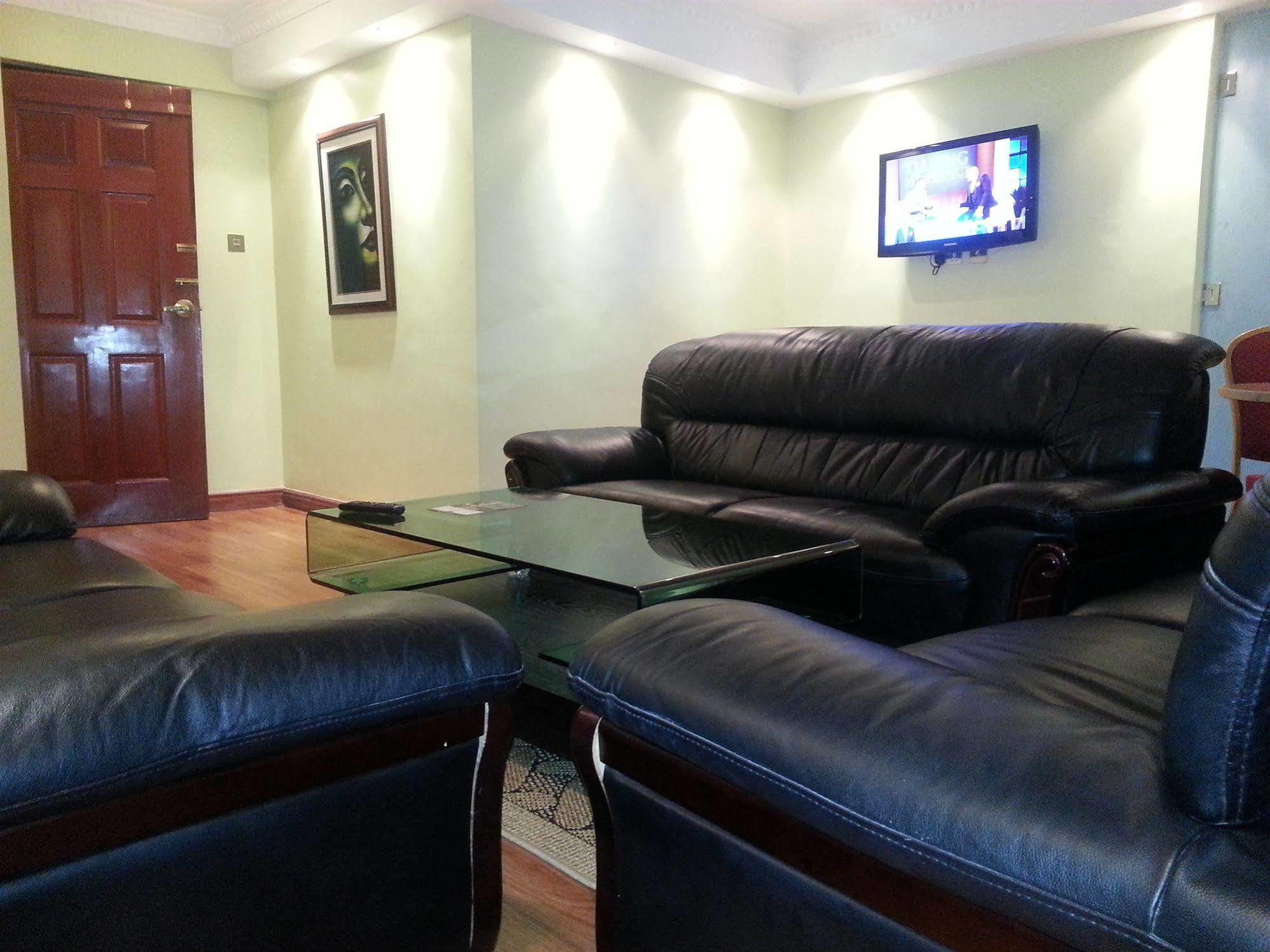 Nairobi Upperhill Hotel Екстер'єр фото